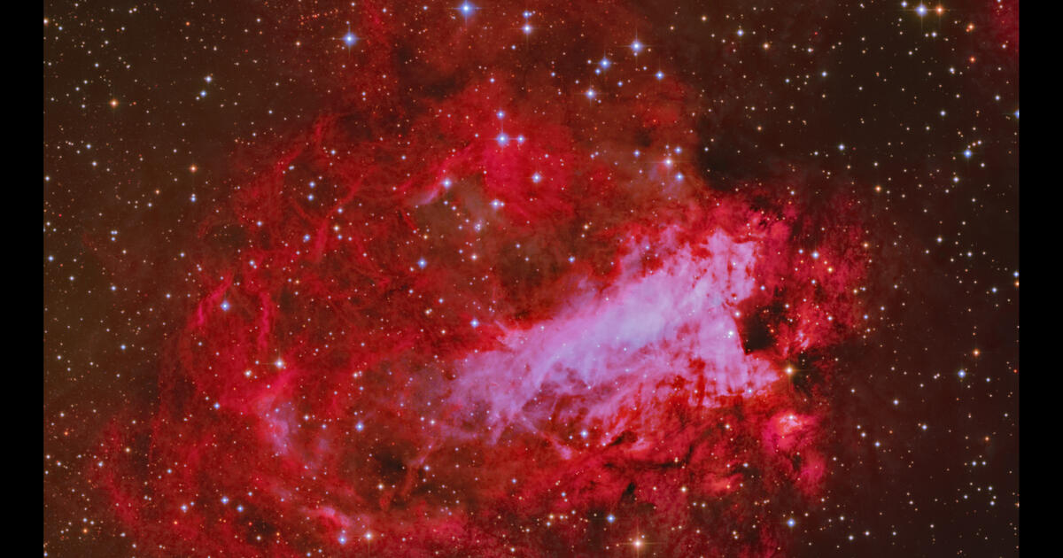 M17 The Omega Nebula Telescope Live